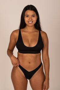 Hathor Top - Widow