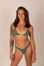 Load image into Gallery viewer, Erzulie Top - Ivy

